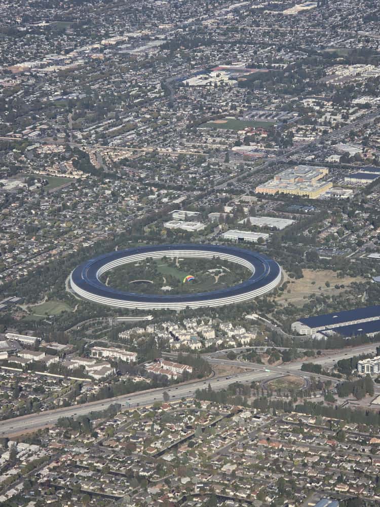 Apple Park ring building aerial view